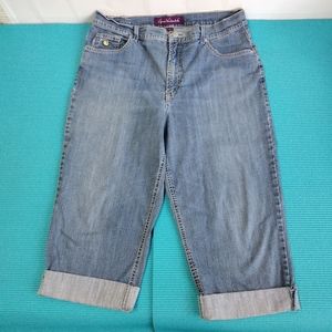 Gloria Vanderbilt Women’s High Rise Cropped Jeans Size 14